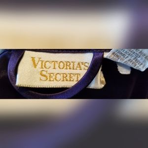 Victoria's Secret Intimates & Sleepwear - Victoria's Secret Vintage Dark Blue Robe Silk Victoria's Secret Intimates & Sleepwear - Victoria's Secret Vintage Dark Blue Robe Silk